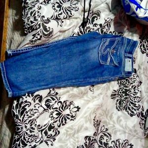 Women's silver capris size34